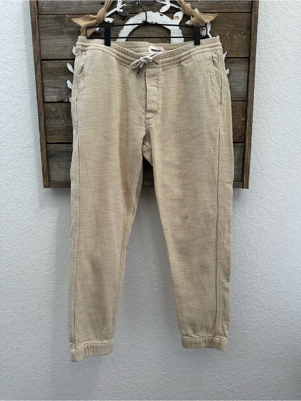 Taylor Stitch Men's Beige Textured Cotton Jogger Pants size Large